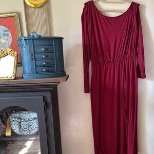 🍓🍷🍾🥂Burgundy Long Sleeve maxi Dress
